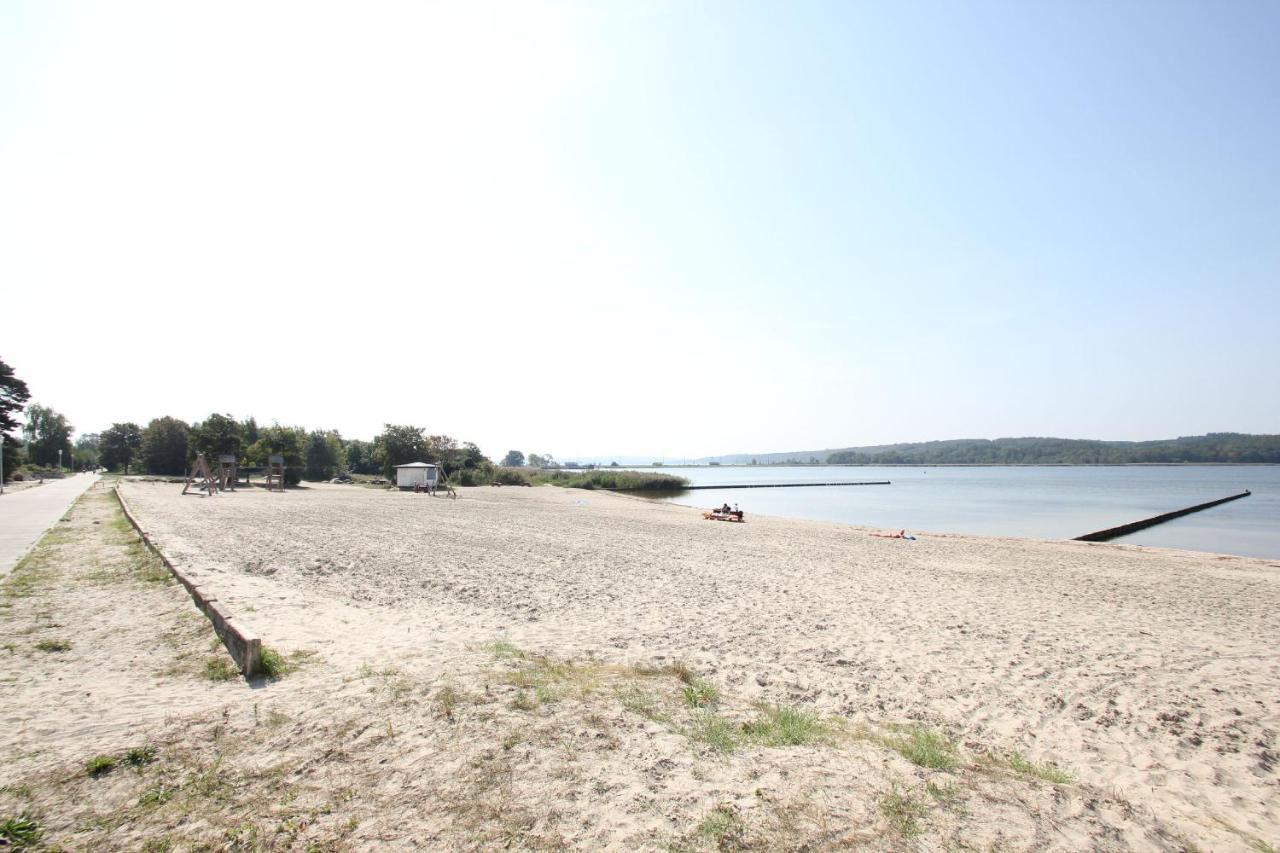 Ferienresidenz Zwei Bodden Fewo2-8 - Balkon, Sauna, Kamin Lietzow المظهر الخارجي الصورة